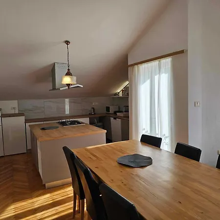 Apartments Seherzada Pula Exterior photo