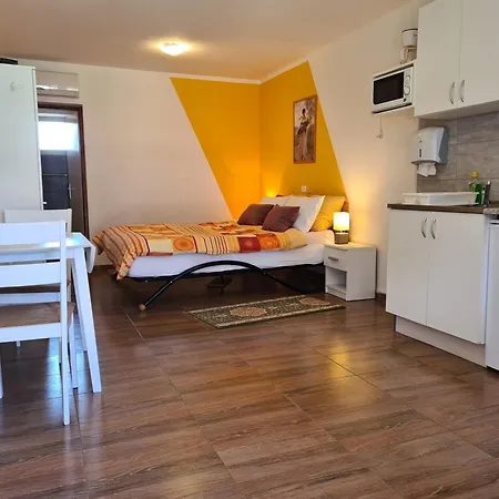 Apartments Seherzada Pula Room photo