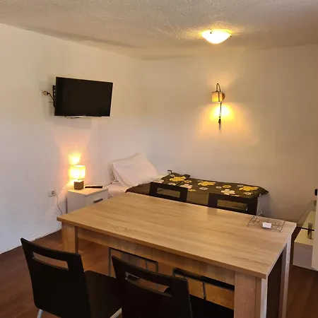 Apartments Seherzada Pula Room photo