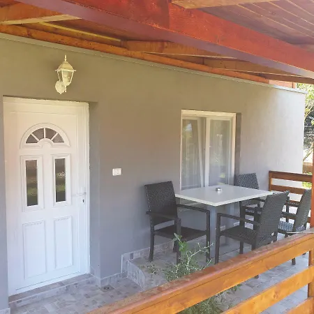 Apartments Seherzada Pula Exterior photo