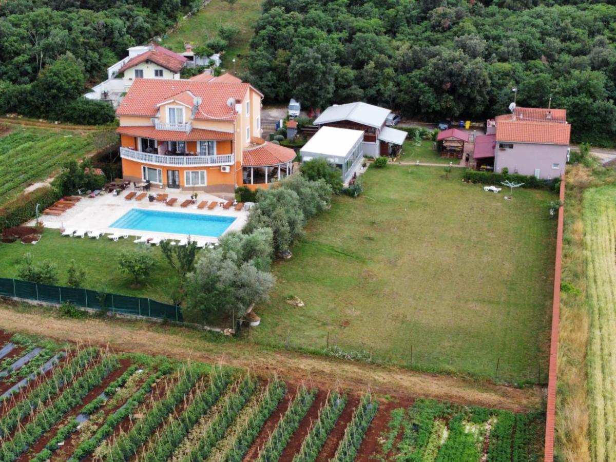 Seherzada Apartment Pula
