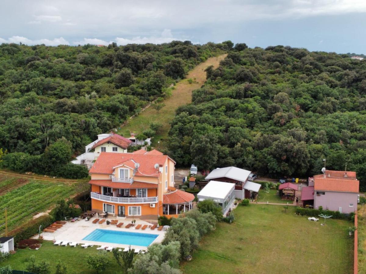 šeherzada Pula